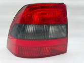 OPEL VECTRA B Feu arrière gauche 37370748